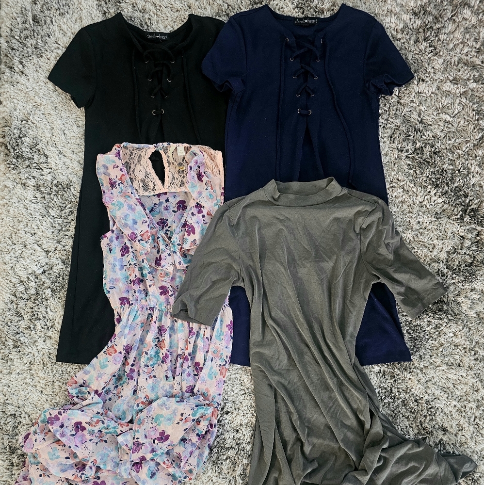 Women's XS/S Dress Bundle